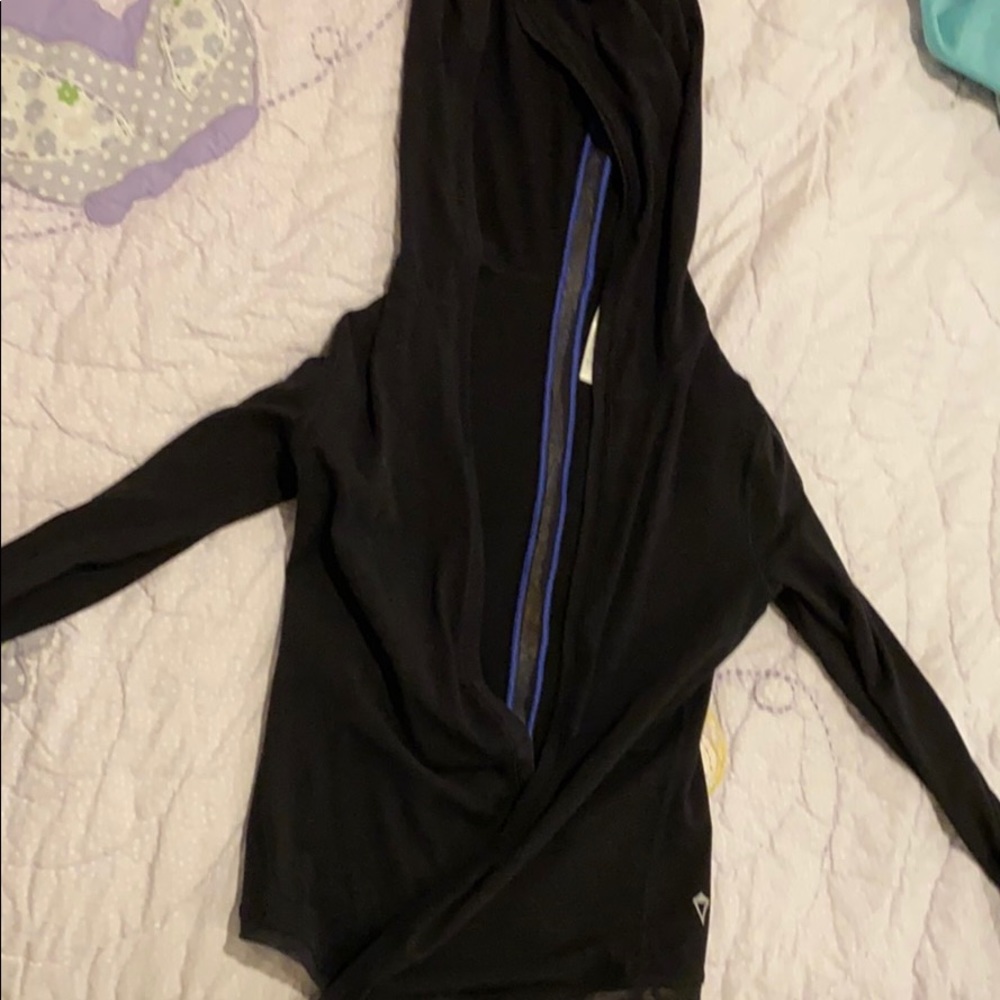 Black Ivivva pullover. Size 8.